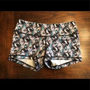 Fleo workout booty shorts